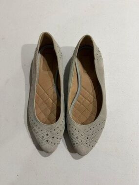 UGG Women's Light Gray Studded Pointed-Toe Flats